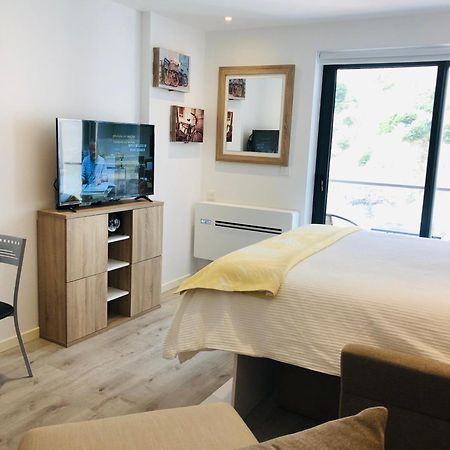 Cp High Floor Luxury Studio Sleeps 3 지브롤터 외부 사진