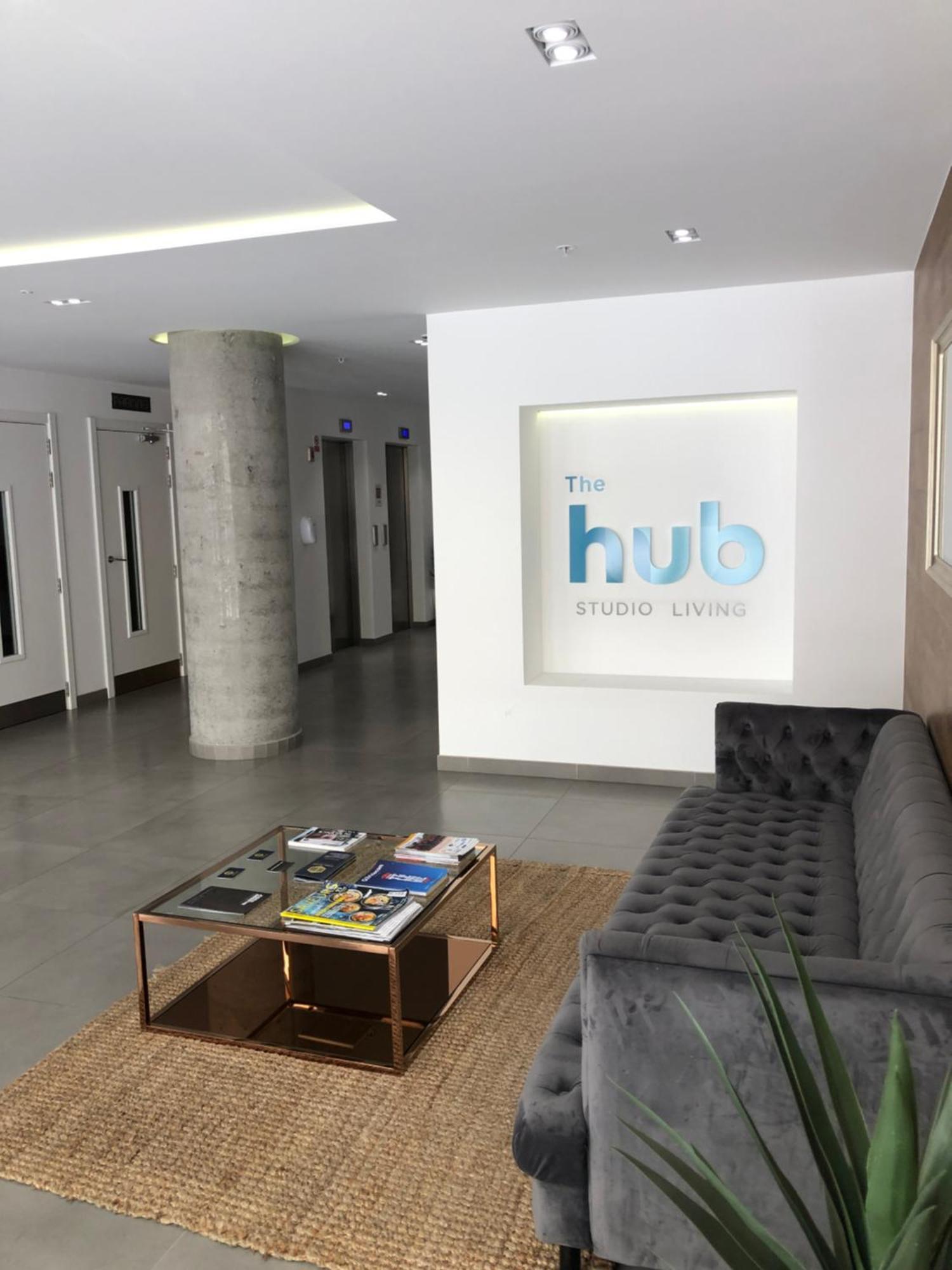 Cp High Floor Luxury Studio Sleeps 3 지브롤터 외부 사진
