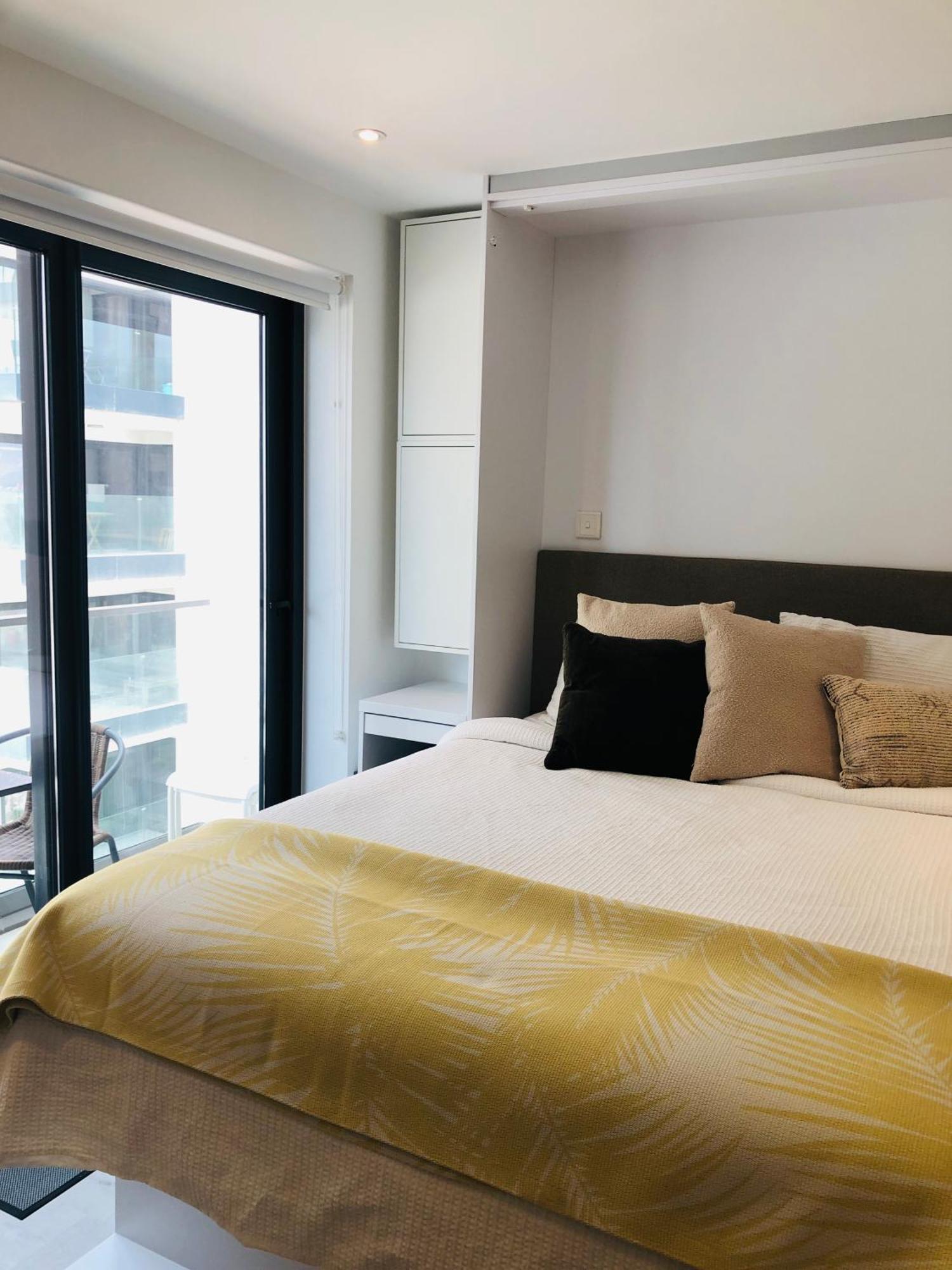 Cp High Floor Luxury Studio Sleeps 3 지브롤터 외부 사진