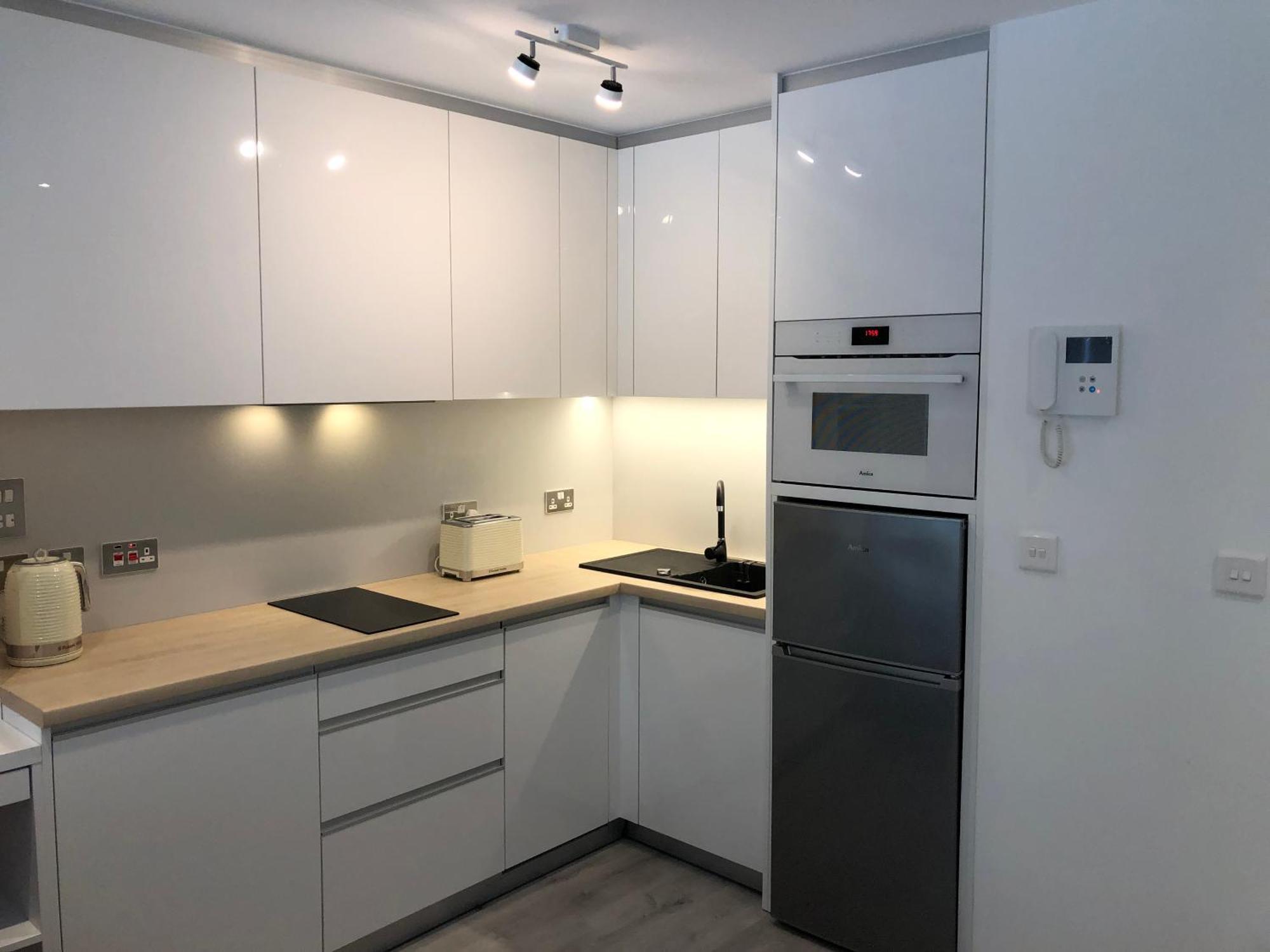 Cp High Floor Luxury Studio Sleeps 3 지브롤터 외부 사진
